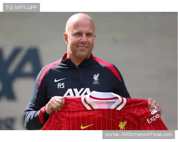 克洛普离开利物浦帅位1年多，球迷依然怀念，期待再次回归英超