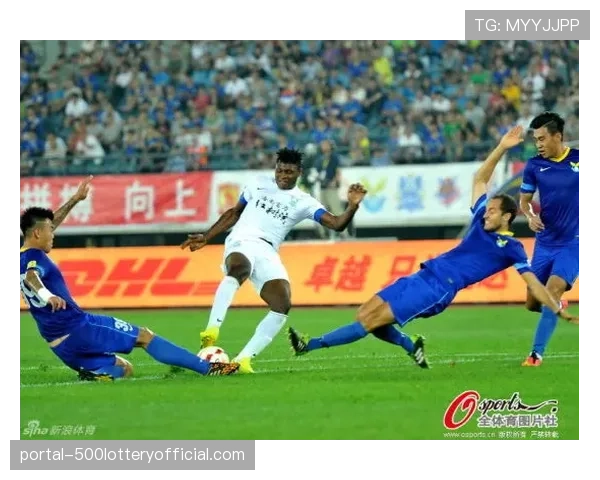 昂热0-0闷平特鲁瓦,双方各取一分但对保级形势影响甚微 昂热0-0闷平特鲁瓦,双方各取一分但对保级形势影响甚微